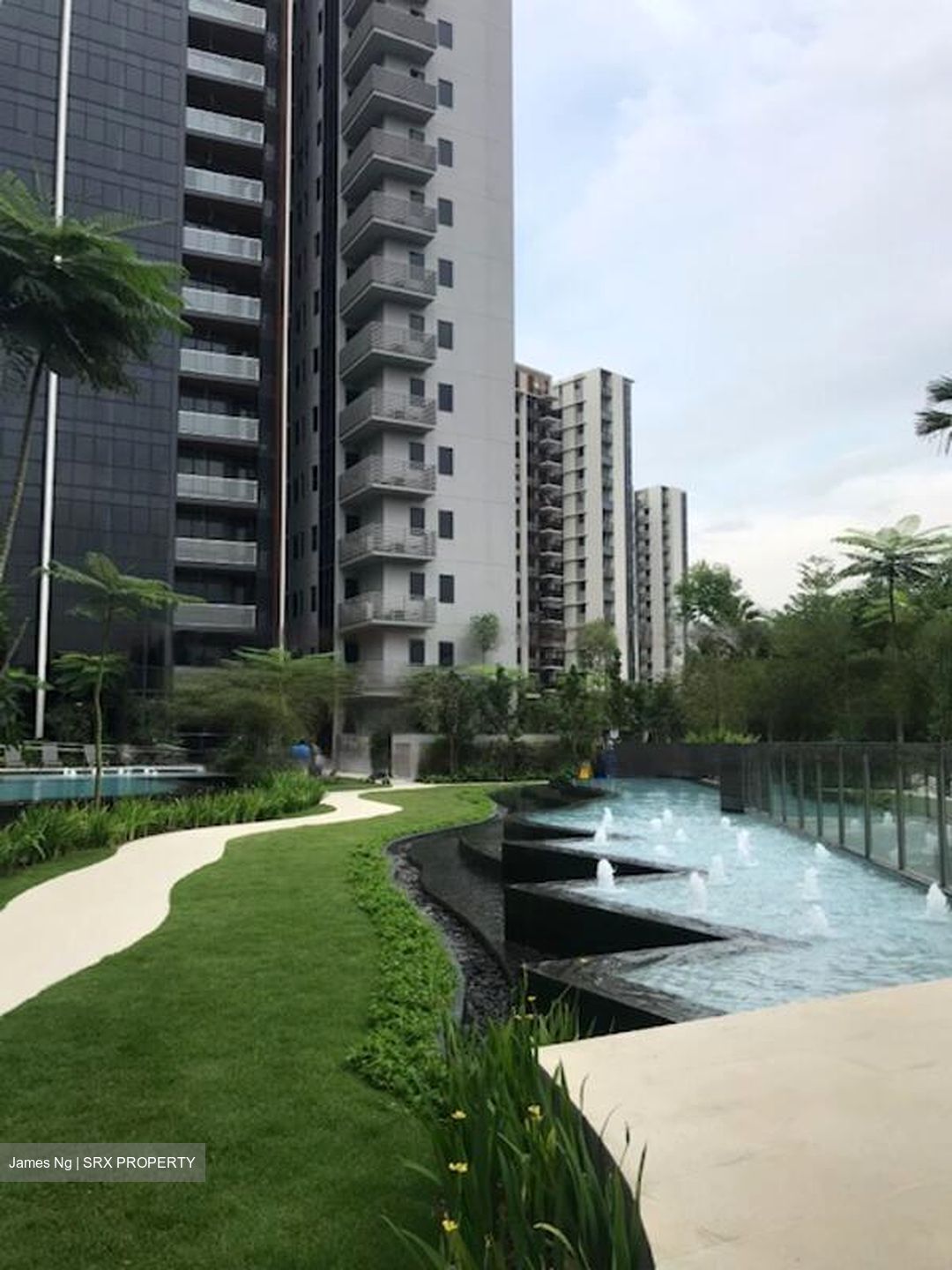 Lake Grande (D22), Condominium #592370061